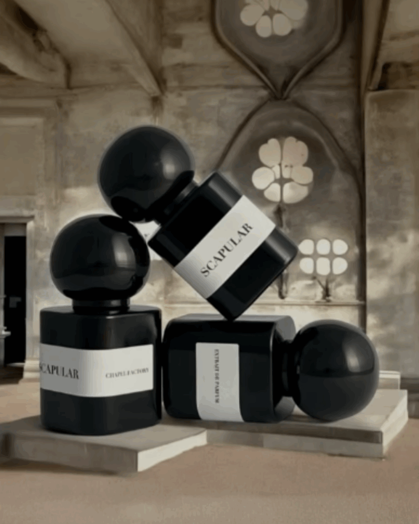 EXTRAIT DE PARFUM - SCAPULAR