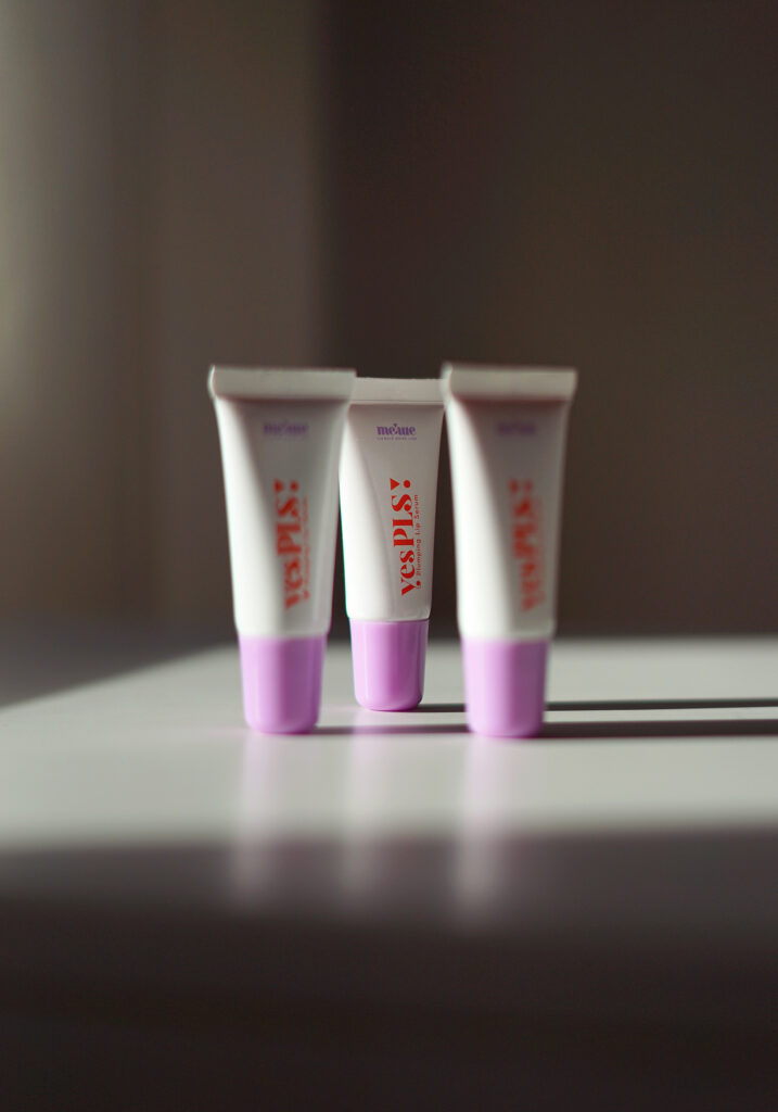 yesPLS! Plumping Gloss