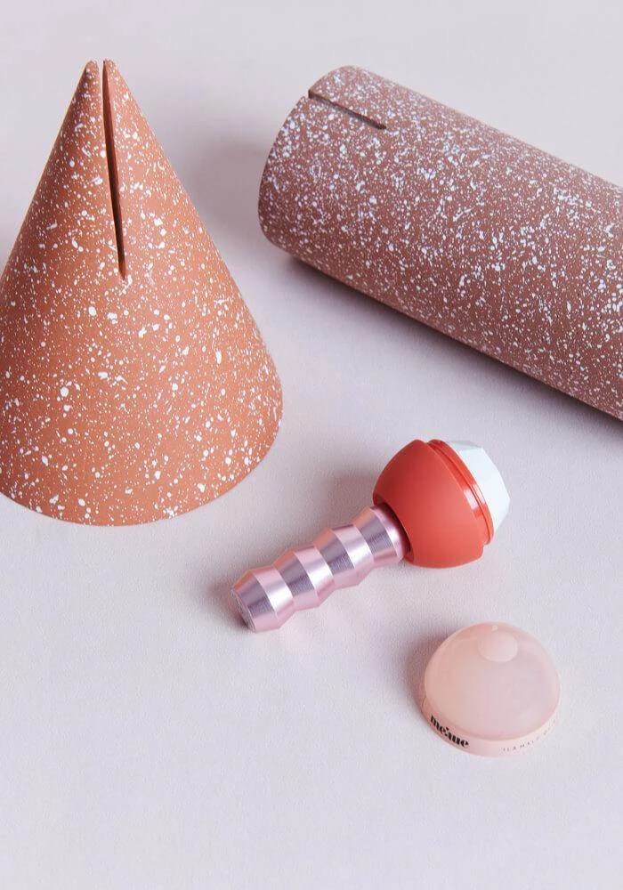 Magic Wand - Transforming Foundation